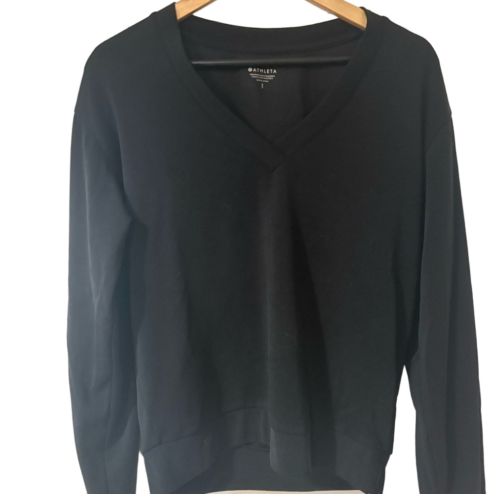 Athleta Black V-Neck Top